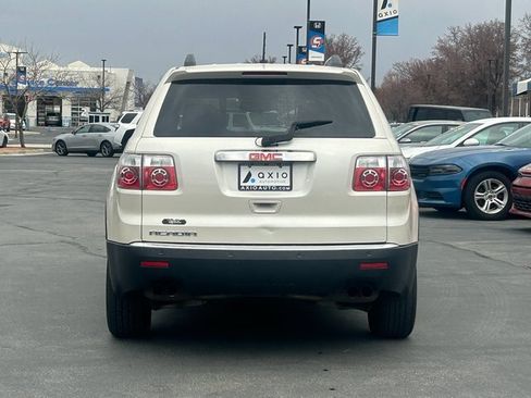 Used 2012 GMC Acadia SLE image 4