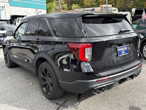 Used 2022 Ford Explorer ST w/ Equipment Group 401A image 6
