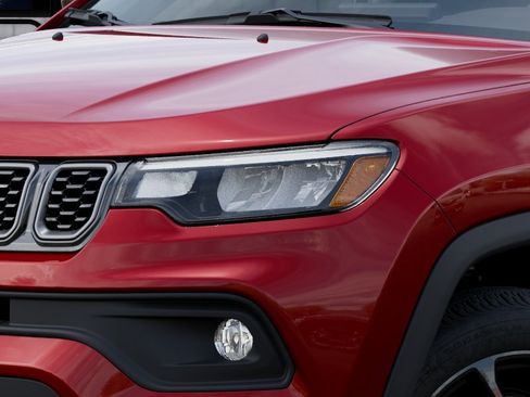 New 2026 Jeep Compass Latitude AWD/4WD image 6