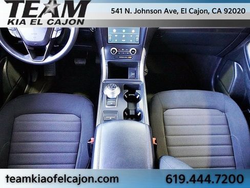 Used 2022 Ford Edge SE w/ Black Appearance Package image 20