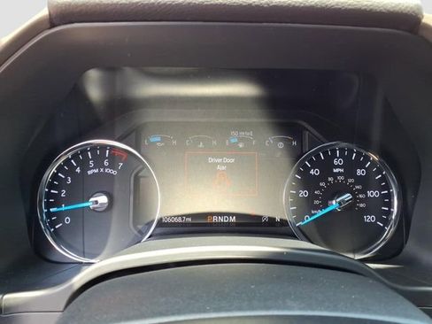 Used 2020 Ford Expedition XLT w/ Equipment Group 202A AWD/4WD image 29
