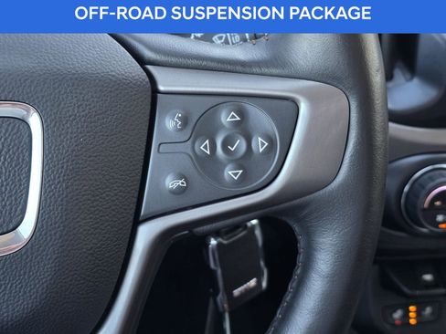Used 2022 GMC Canyon AT4 image 28