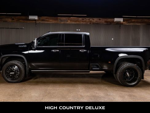 Used 2022 Chevrolet Silverado 3500 High Country w/ LPO, Hitch Package image 5