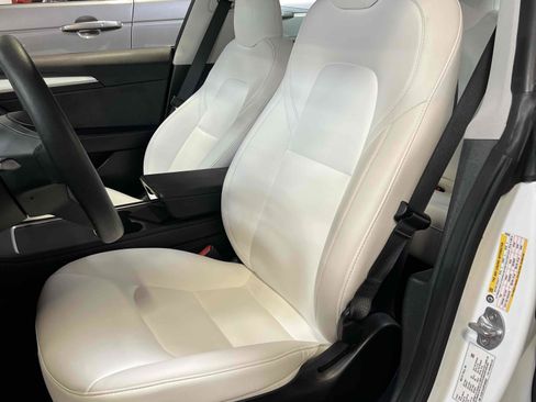 Used 2023 Tesla Model 3 Standard Range image 74