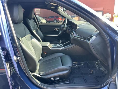 Used 2022 BMW 330i Sedan w/ Driving Assistance Package image 13
