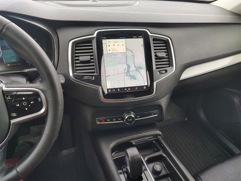 Certified 2023 Volvo XC90 B5 Core w/ Protection Package Premier image 19