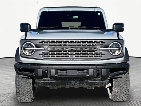 Certified 2024 Ford Bronco Badlands image 3