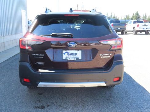 Used 2024 Subaru Outback Touring AWD/4WD image 13