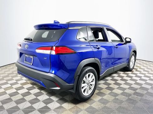 Used 2024 Toyota Corolla Cross LE FWD image 3