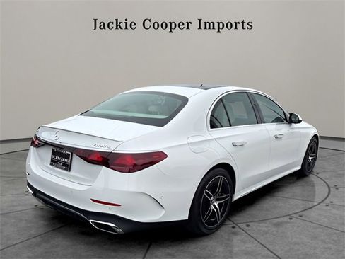 New 2025 Mercedes-Benz E 350 4MATIC Sedan image 5