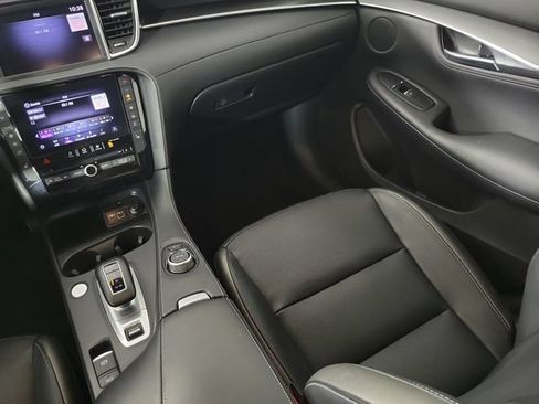 Certified 2025 INFINITI QX55 Luxe w/ Cargo Package AWD/4WD image 12