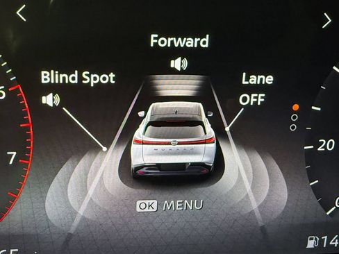 Certified 2025 Nissan Murano SV FWD image 22