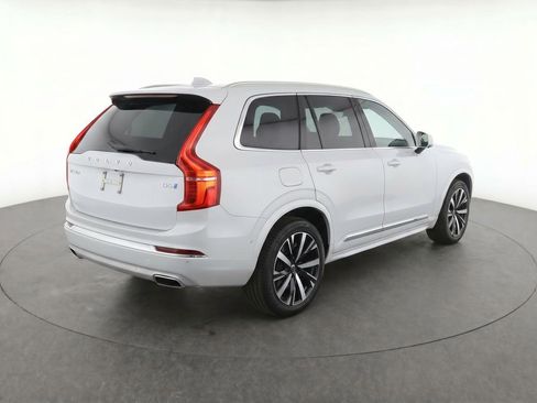 Certified 2026 Volvo XC90 B6 Core AWD/4WD image 4