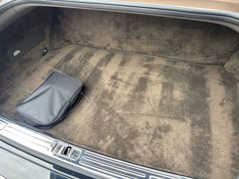 Used 2011 Bentley Mulsanne RWD image 22