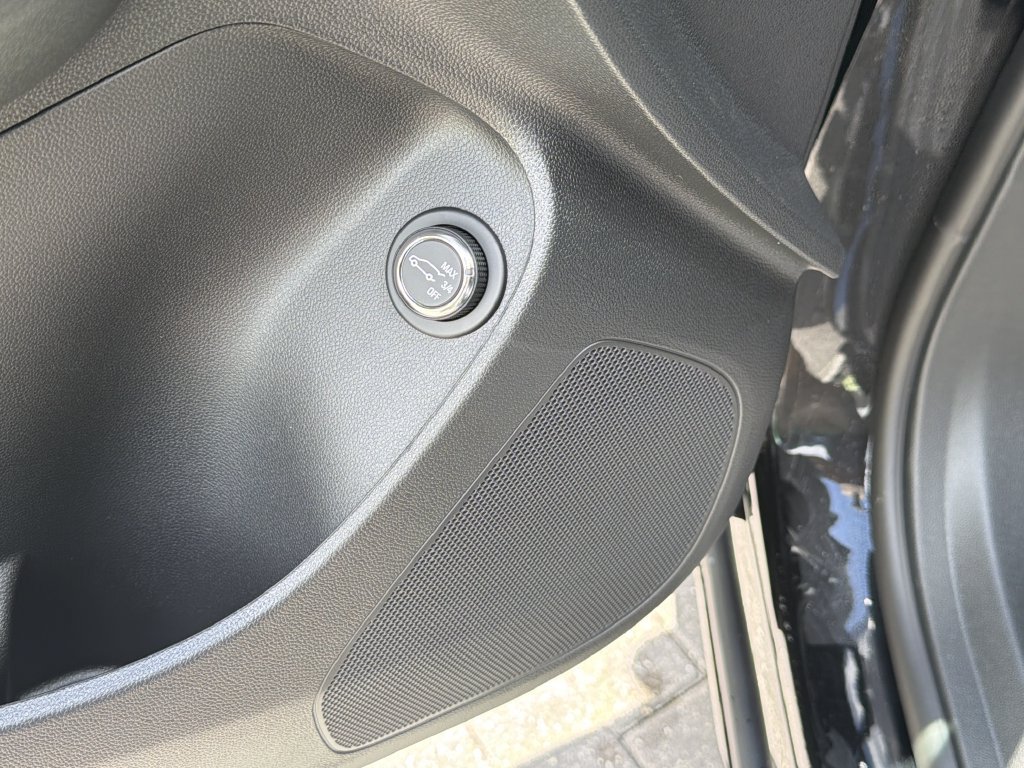 New 2026 Buick Envista Sport Touring w/ Convenience I Package FWD image 22