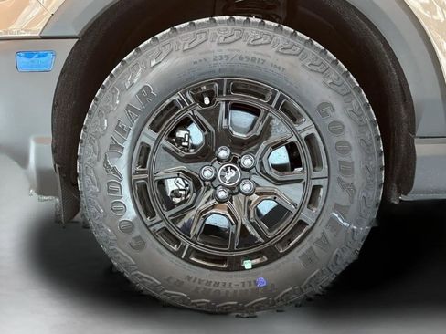 New 2025 Ford Bronco Sport Outer Banks w/ Sasquatch Outer Banks Package AWD/4WD image 33