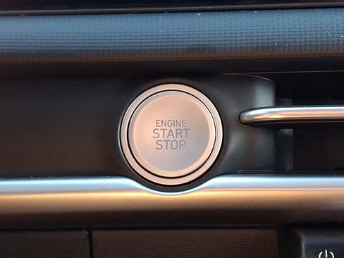 Certified 2026 Hyundai Tucson SE image 23