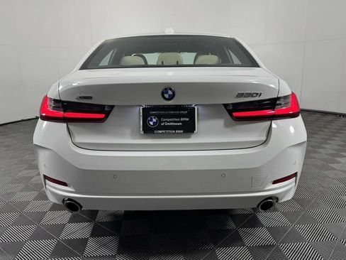 Used 2024 BMW 330i xDrive Sedan w/ Convenience Package AWD/4WD image 9