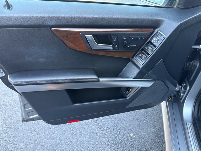 Used 2013 Mercedes-Benz GLK 350 4MATIC image 22