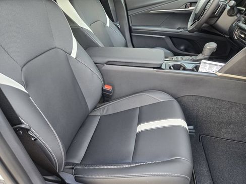 New 2026 Toyota Camry SE w/ Convenience Package FWD image 11