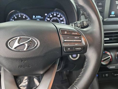 Used 2019 Hyundai Kona SEL FWD image 30