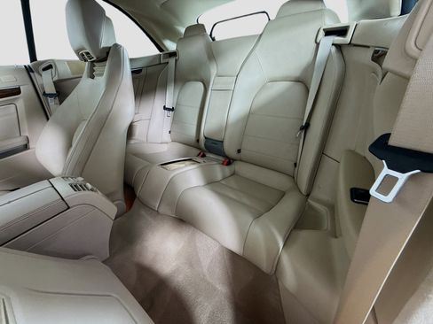 Used 2016 Mercedes-Benz E 400 E 400 image 25