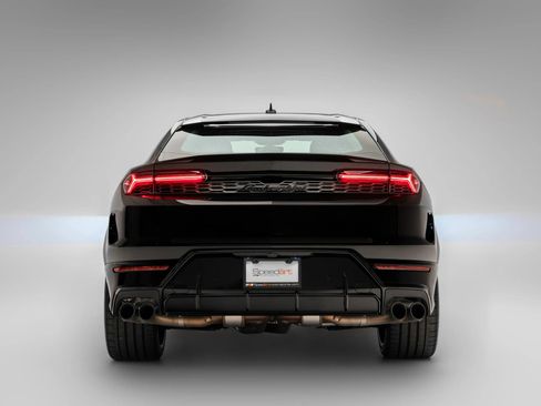 Used 2026 Lamborghini Urus SE AWD/4WD image 4