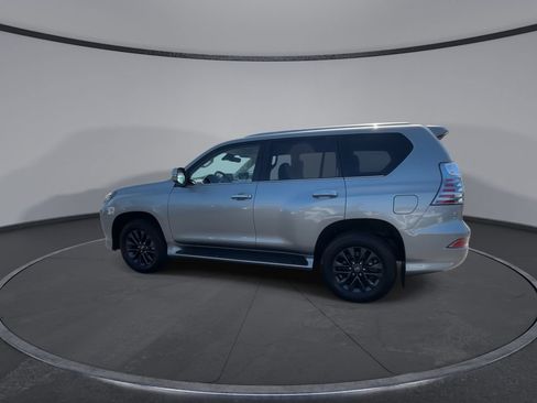 Used 2023 Lexus GX 460 Premium w/ Premium Package AWD/4WD image 6
