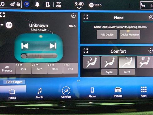 Used 2022 Chrysler Pacifica Touring-L FWD image 16