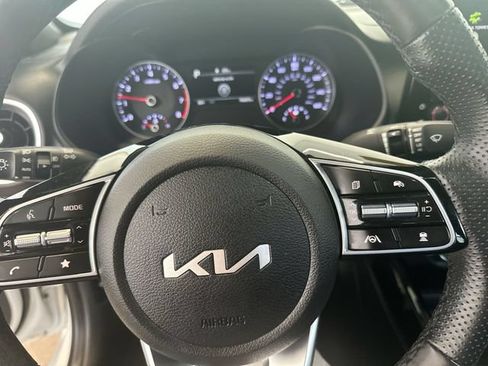 Certified 2023 Kia Forte GT-Line w/ GT-Line Premium Package FWD image 12