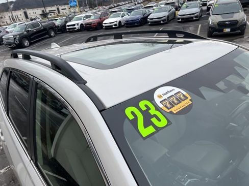 Used 2023 Subaru Forester Limited image 7