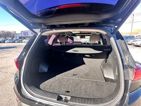 Used 2020 Hyundai Santa Fe Limited image 10