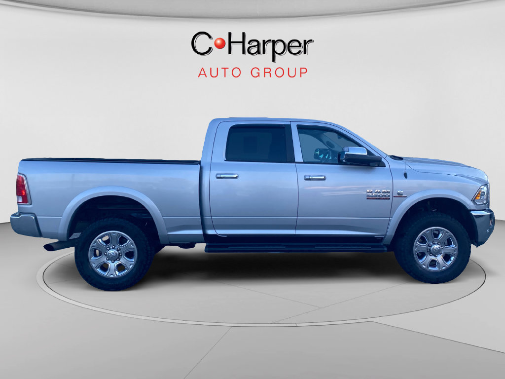 Used 2017 RAM 2500 Laramie AWD/4WD image 2