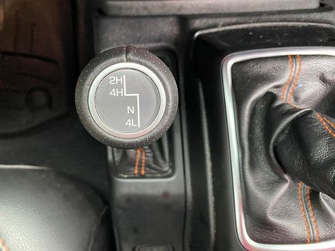 Used 2021 Jeep Gladiator Mojave image 48