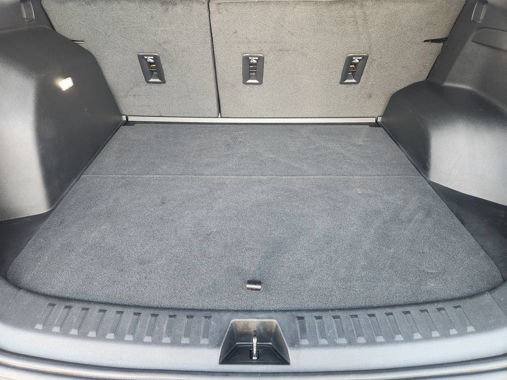 Certified 2026 Chevrolet Equinox LT FWD image 31