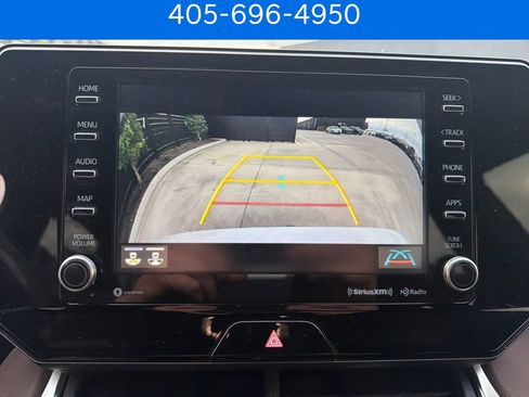 Used 2021 Toyota Venza XLE w/ Softex Package AWD/4WD image 25