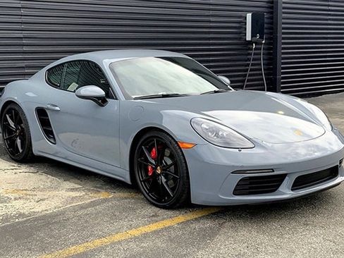 New 2025 Porsche 718 Cayman S image 12
