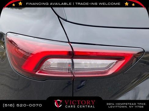 Used 2023 Ford Escape ST-Line Select w/ Class II Trailer Tow Package image 9