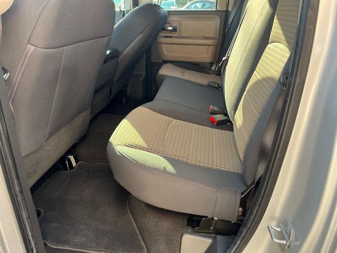 Used 2012 RAM 1500 Classic SLT AWD/4WD image 24
