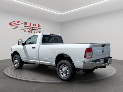 Used 2023 RAM 3500 Tradesman AWD/4WD image 7