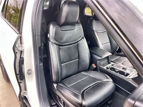 Used 2020 Ford Explorer ST w/ Premium Technology Package image 12