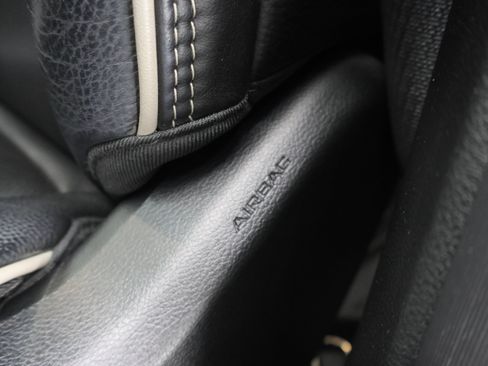 Used 2022 RAM 1500 Limited w/ Night Edition AWD/4WD image 43
