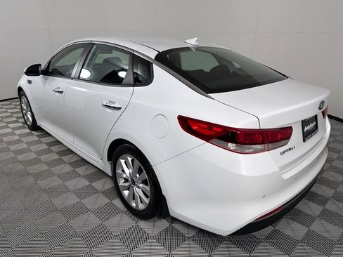 Used 2018 Kia Optima LX w/ Convenience Package FWD image 8