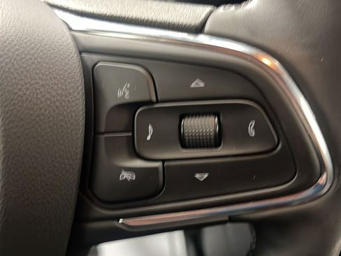 Used 2025 Buick Envista Preferred w/ Convenience I Package FWD image 7