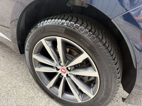 Used 2023 Jaguar F-PACE S AWD/4WD image 6