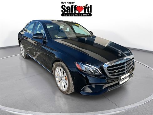 Used 2018 Mercedes-Benz E 300 4MATIC image 9