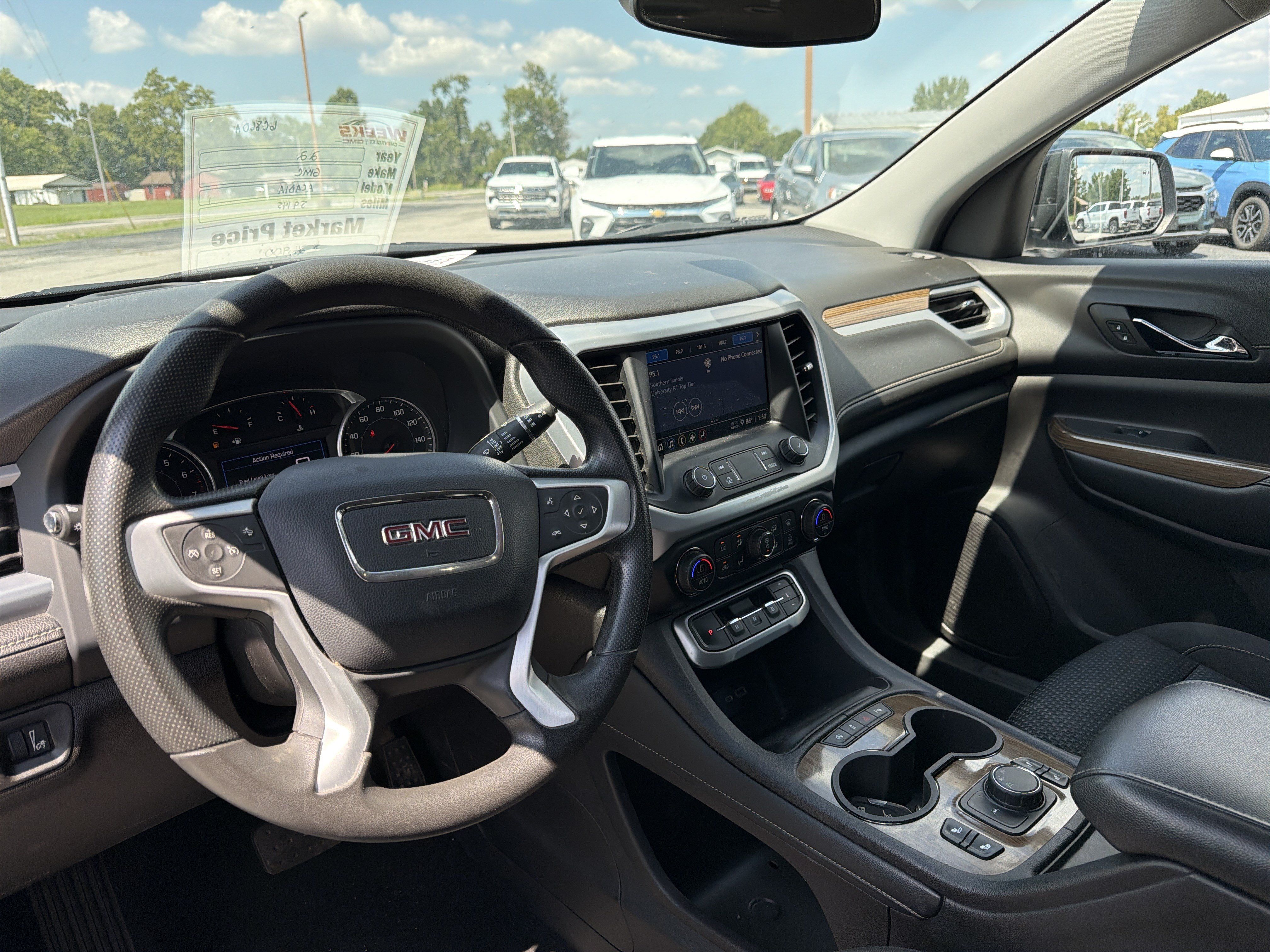 Used 2022 GMC Acadia SLE w/ Driver Convenience Package FWD image 9