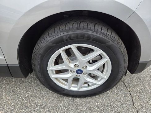 Used 2022 Ford Edge SEL w/ Convenience Package image 15
