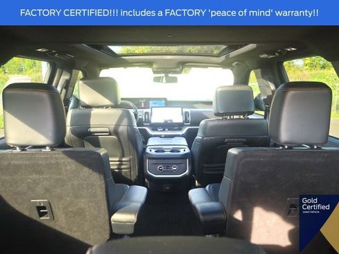 Used 2025 Ford Expedition Tremor AWD/4WD image 17