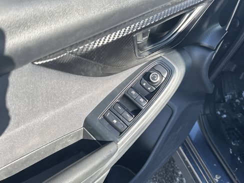 Used 2021 Subaru Crosstrek 2.0i Premium w/ Moonroof Package image 16